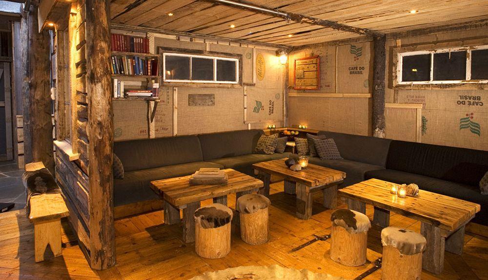 Basecamp Hotel Longyearbyen Exterior foto